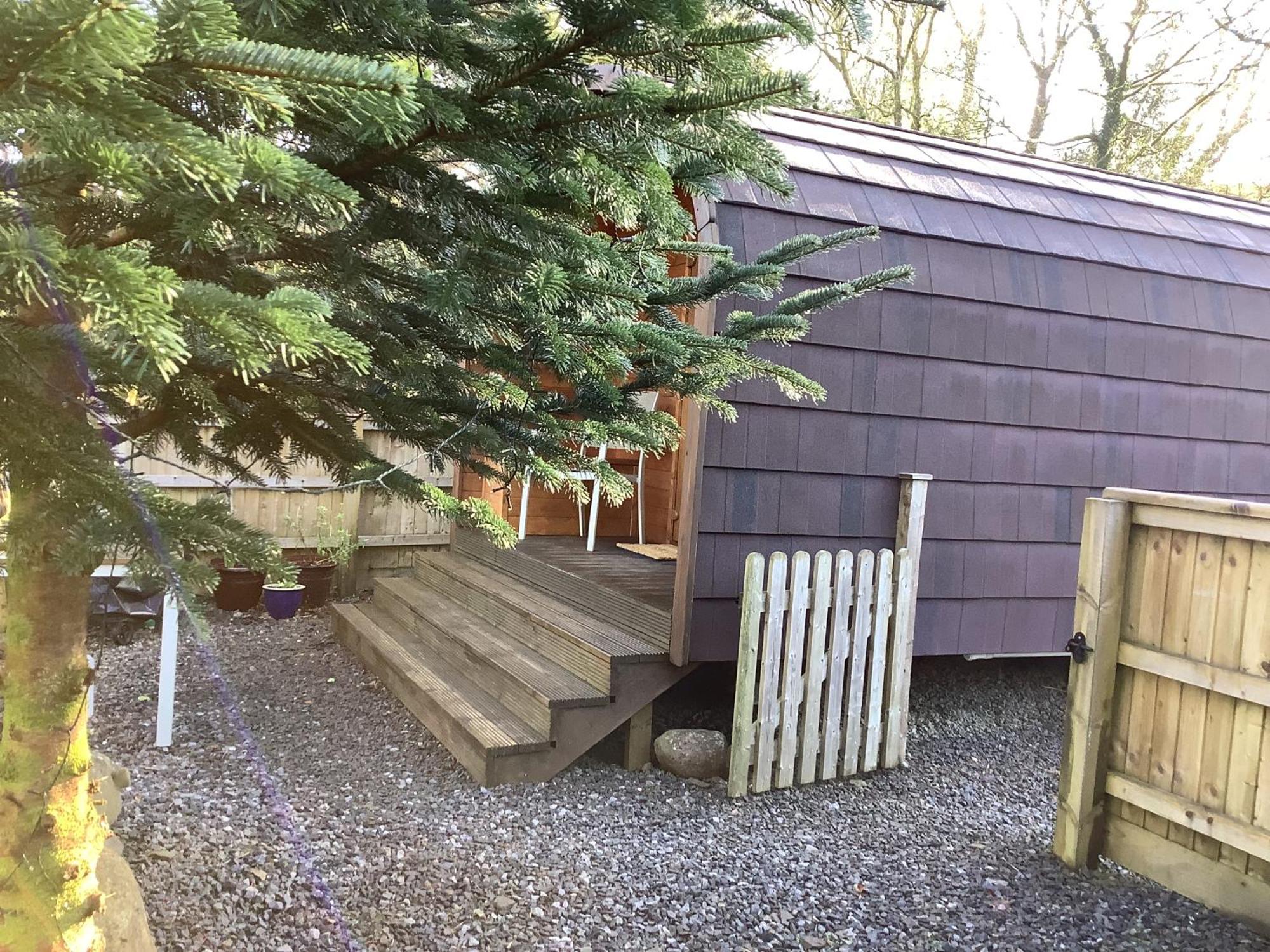 Little London Bed & Breakfast And Glamping Pod Hotel Abercraf Ngoại thất bức ảnh